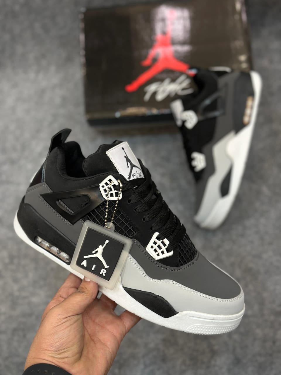 Air Jordan 4 Retro (7a)