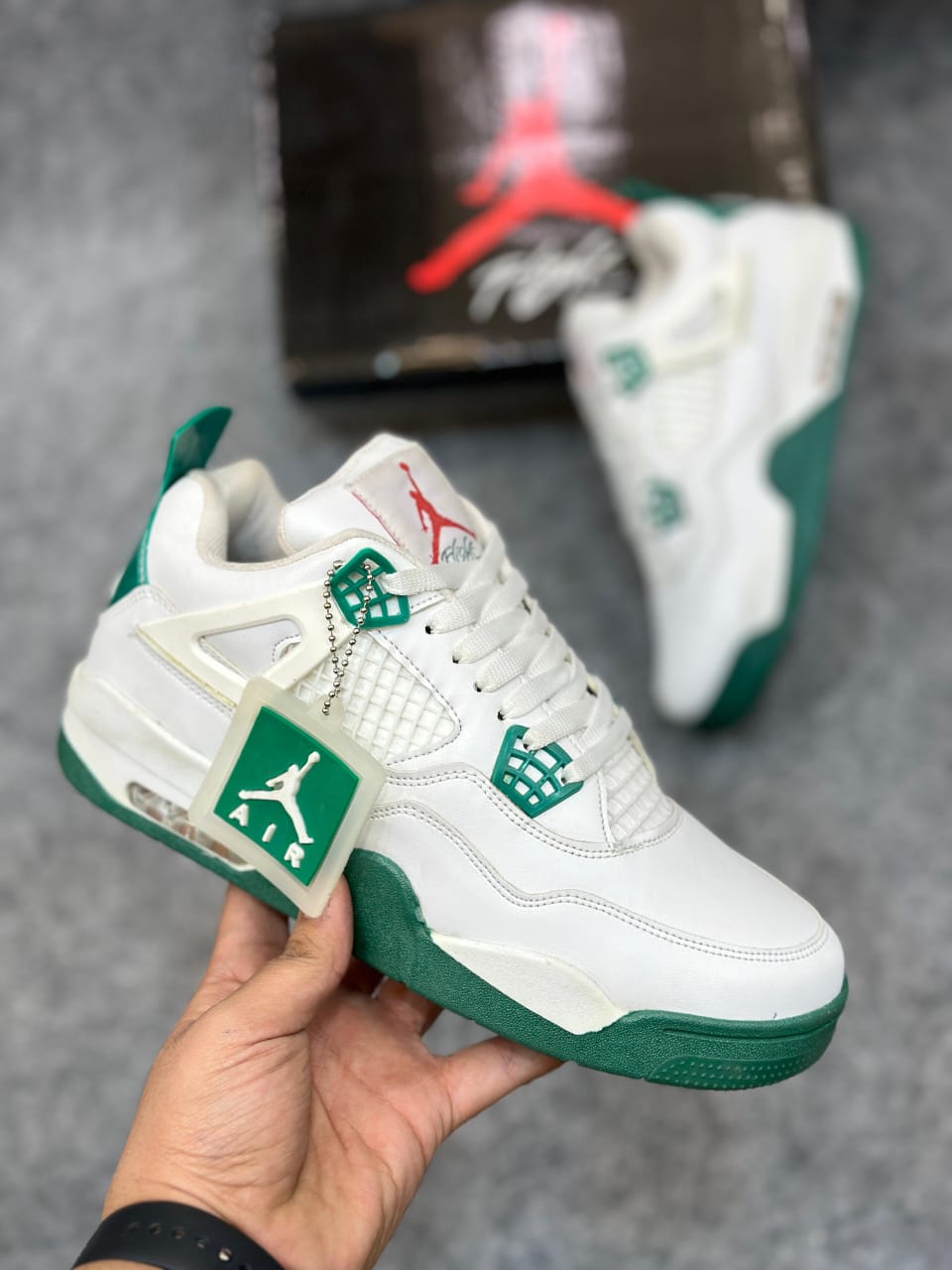 Air Jordan 4 Retro (7a)