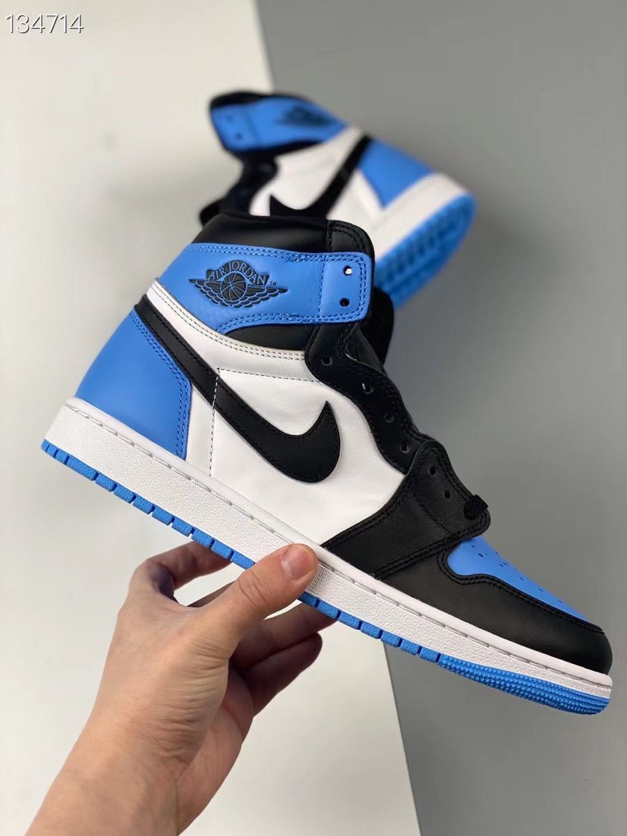 Nike air Jordan One unc toe (Mirror Image of OG)