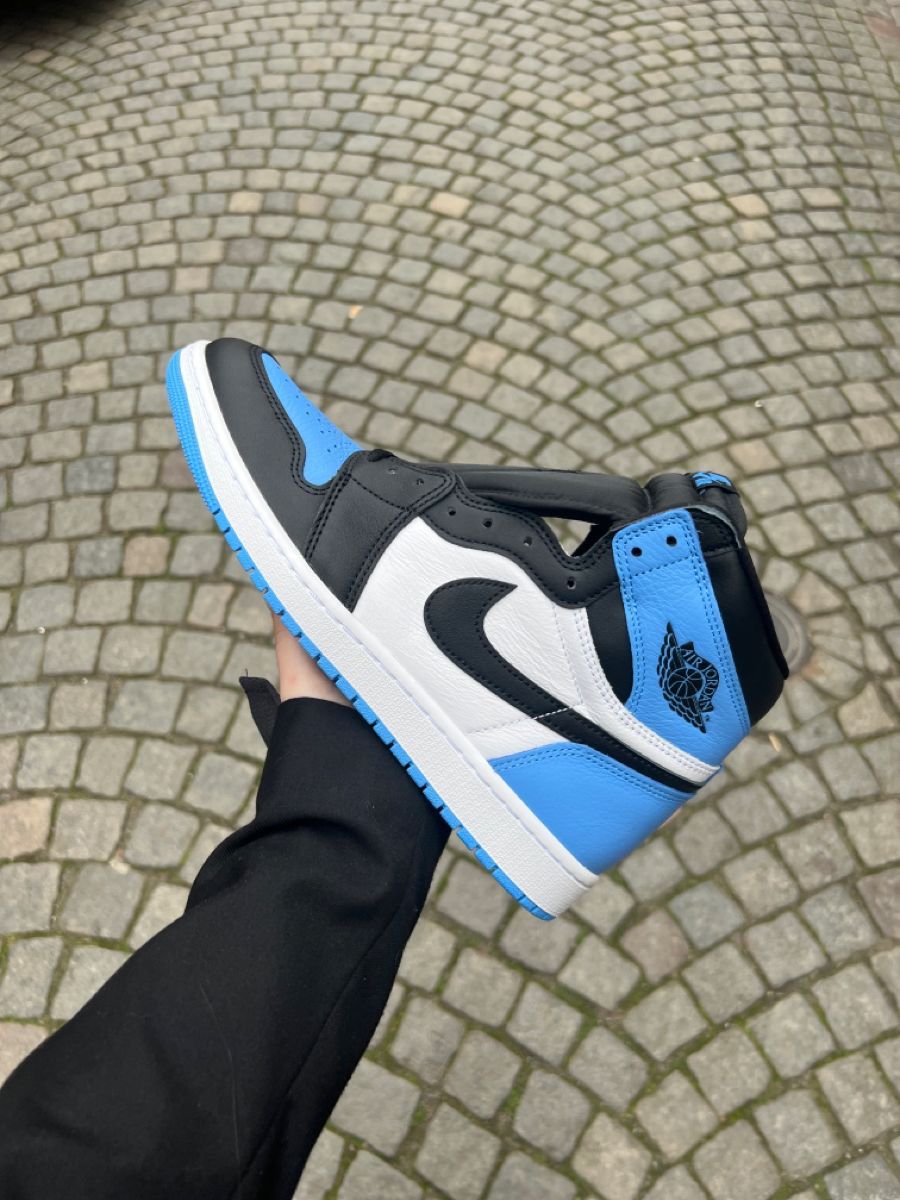 Nike air Jordan One unc toe (Mirror Image of OG)