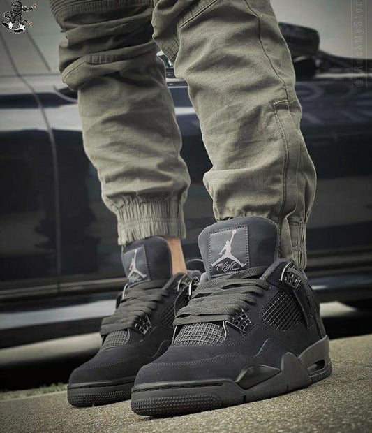 Nike Air Jordan IV